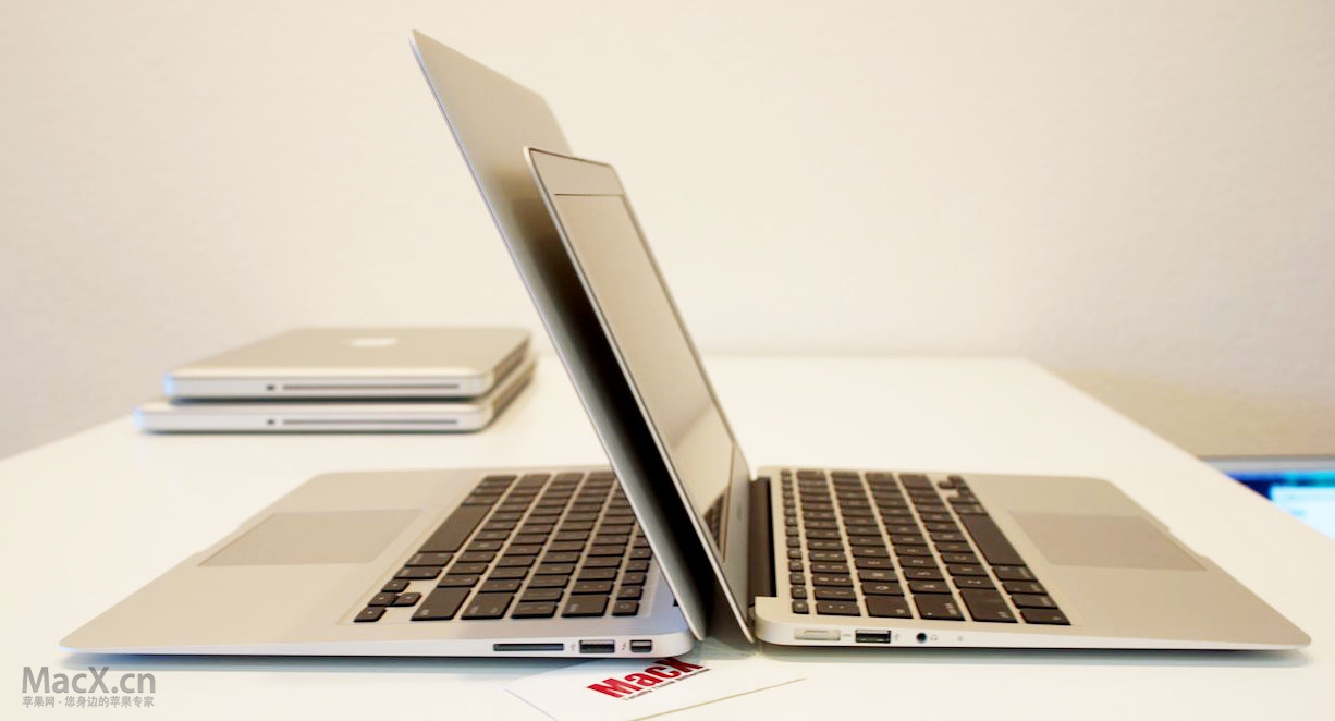 2012年 苹果笔记本对比测评 MacBook Air \/ Ma