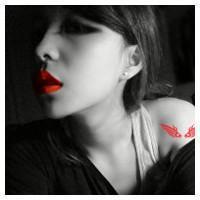 <em>唯美黑白女生头像</em>_非主流<em>黑白唯美</em>图片<em>头像</em>_