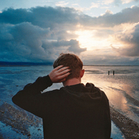 男生背影意境头像 记忆是唯壹的行李_QQ男生