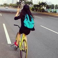 清新混搭单车情侣头像 执笔、绘不出你的背影