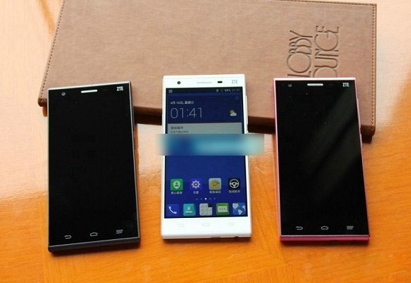 中兴星星一号手机的普通版与尊享版哪个好 星