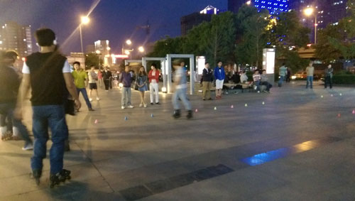 索尼Z2与HTC M8手机拍照功能样张图对比评测