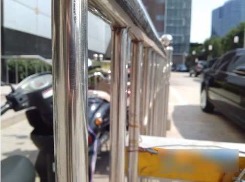 中国移动M811镜头配置怎么样?