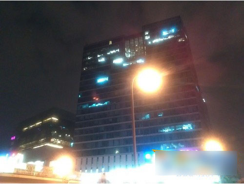 中国移动M811镜头配置怎么样?