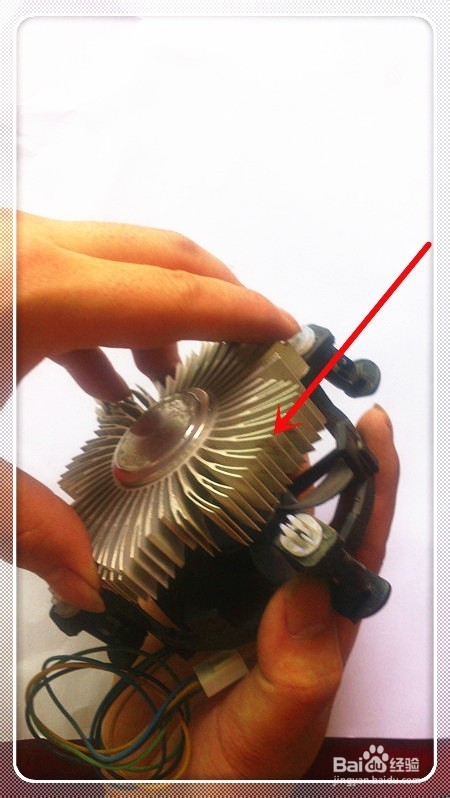 台式电脑灰尘怎么清理? 电脑清理灰尘方法介绍