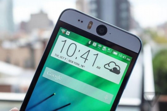 ܷΪһHTC Desire Eye