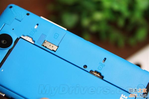 899元/全网通 中兴V5S对比V5图赏