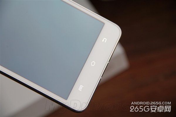 vivo X5Max开箱图赏:比耳机还细!