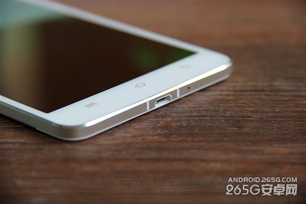 vivo X5Max开箱图赏:比耳机还细!