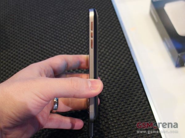 值不值得买?黑莓Classic上手体验评测