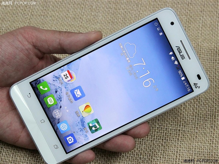 智能桌面更省事 全新华硕飞马手机评测