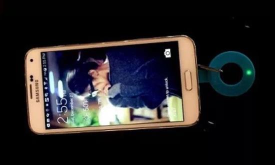 无线充电器怎么用 星巴克无线充电使用方法_电