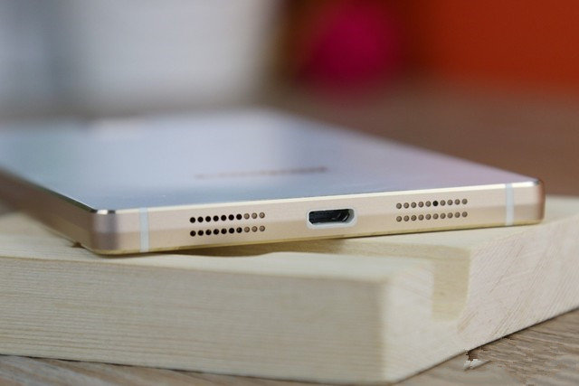 玻璃恋上金属 年度旗舰大神X7评测首发