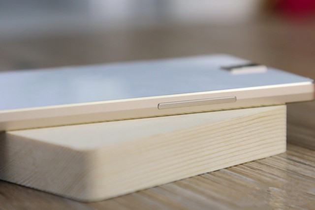 玻璃恋上金属 年度旗舰大神X7评测首发