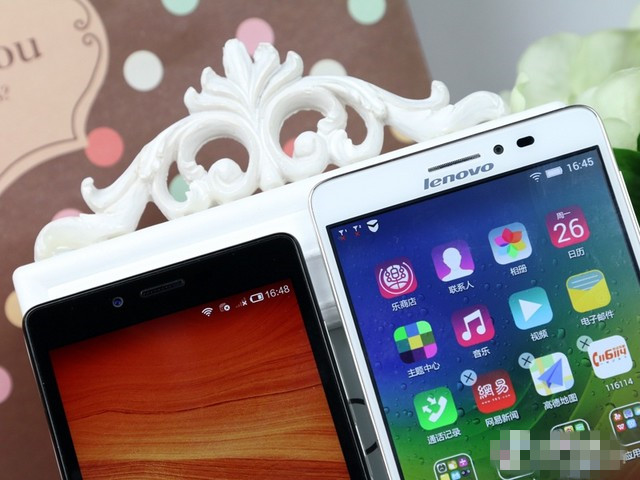 尖Phone:联想黄金斗士Note8对比红米Note