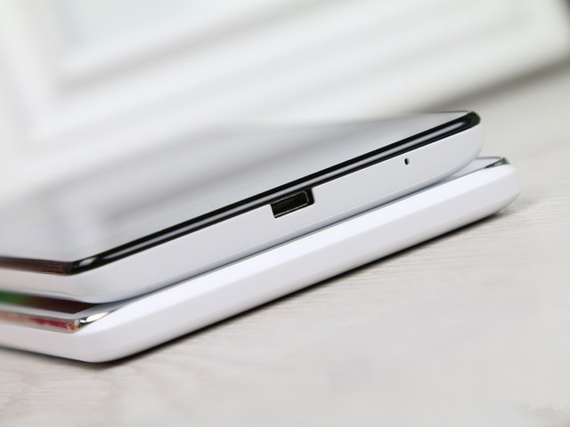 尖Phone:联想黄金斗士Note8对比红米Note