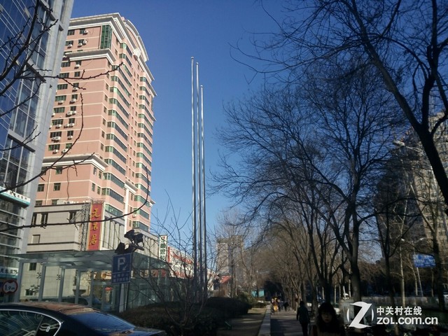 "争议"与"焦点"并存 蓝宝石屏大可乐3评测