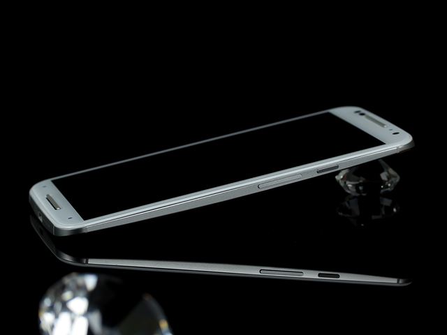 ˽˶ʵ"Ψһ" Moto Xȫ 