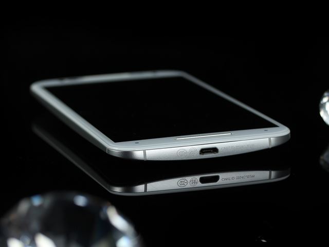 ˽˶ʵ"Ψһ" Moto Xȫ 