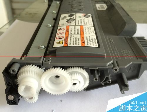 兄弟打印机2240d怎么清理齿轮和安装齿轮?_打印机及其它外设_硬件教程