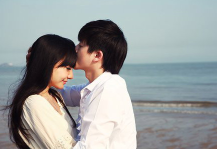 2015霸气小幸福qq情侣<em>网名</em> 谁说<em>校服</em>不是情侣