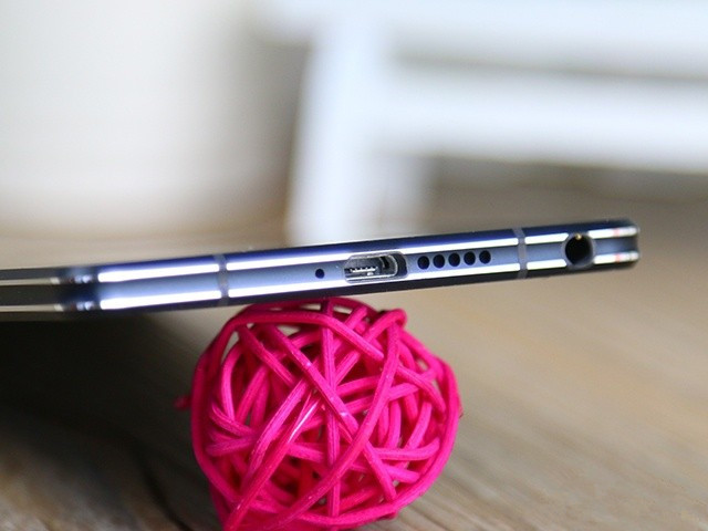 "驼峰"中框+amigo 3.0 金立ELIFE S7首测