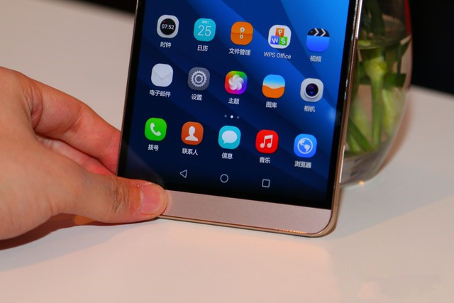 7英寸屏/麒麟930 华为MediaPad X2体验