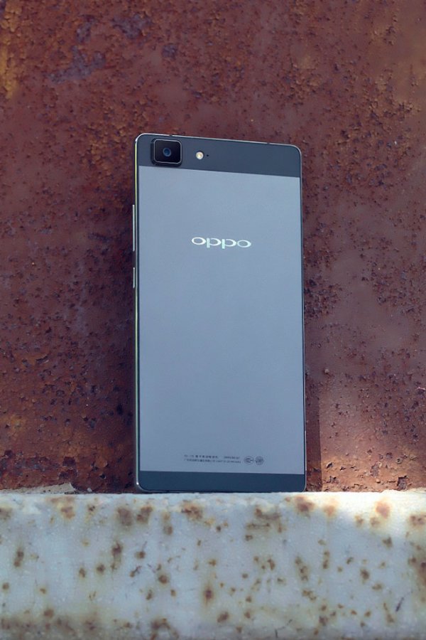 OPPO R5灰色版高清图赏 手机界最佳时尚单品