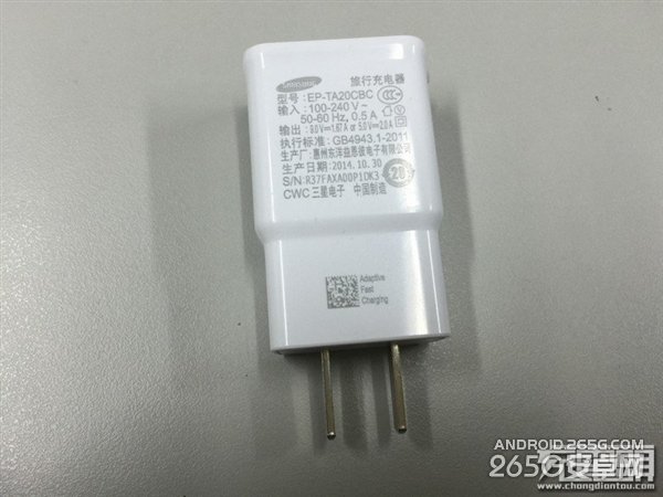 Galaxy S6国行充电器拆解:充电很快哟