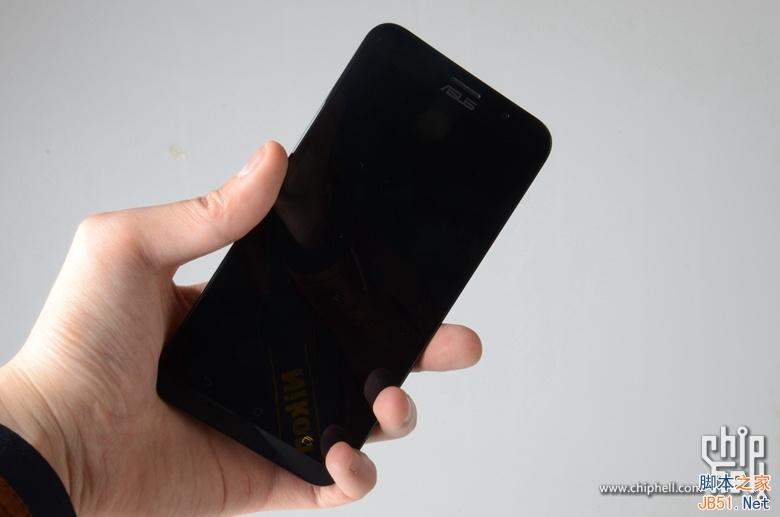 4GB内存爽死了!华硕ZenFone 2最深度评测