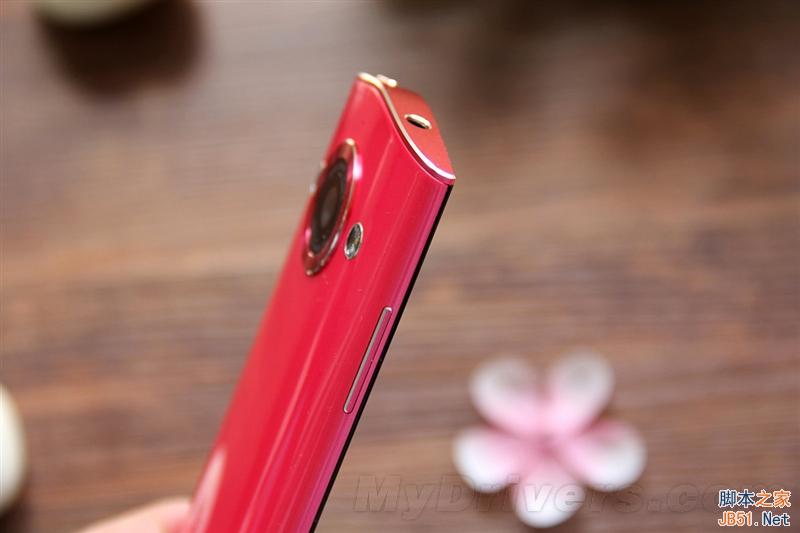 美颜效果到底如何?美图手机M4评测