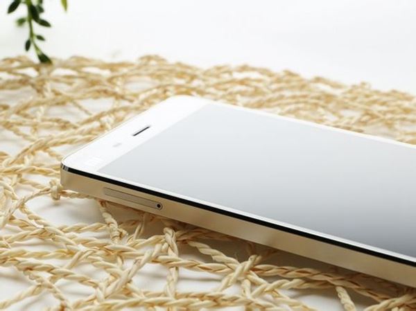 小米4 小米4和乐视手机乐1对比