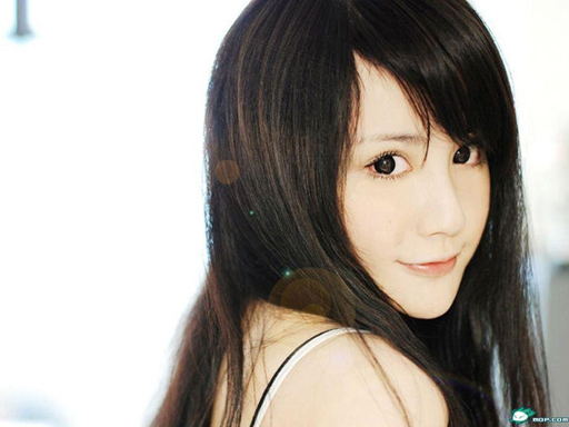 如何使用PS转手绘:为美女照片制作手绘效果图文详细教程