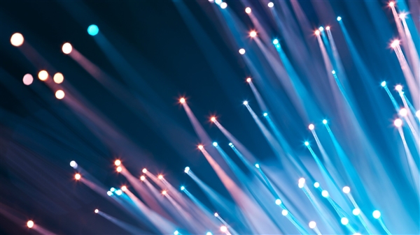 美呆了！最全Windows 10高清锁屏壁纸下载