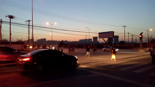 599Ԫ2GB˴+13MP? onoֻ 