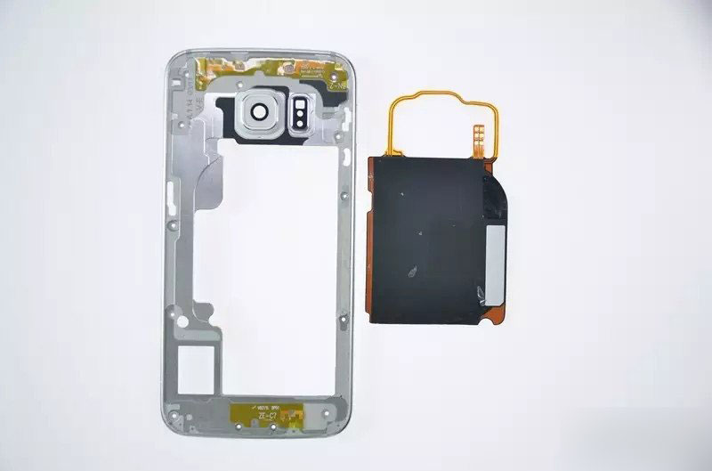 王自如拆解Galaxy S6 Edge:曲面屏秘密揭晓