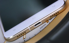 双4G弧面屏魔镜cam3.0 朵唯倾城L3评测