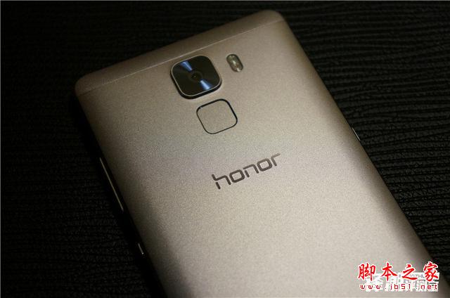 功能提升明显:华为荣耀7上手快评