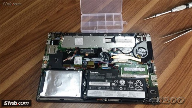 thinkpad x250拆机教程和解析(图文详解)