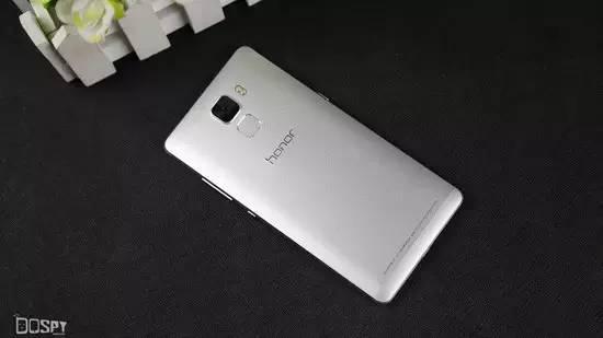 全面进化的新旗舰:华为旗舰7终极详评