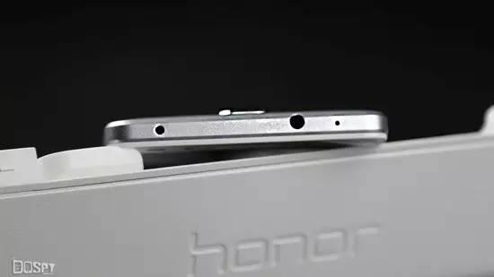 全面进化的新旗舰:华为旗舰7终极详评