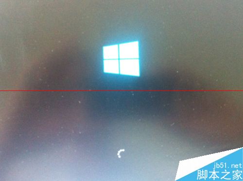 win7升级win10更新到99%蓝屏重启该怎么办?