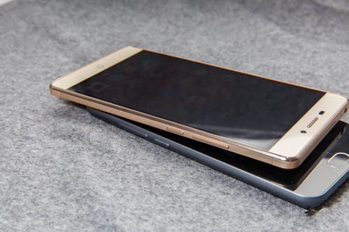 魅蓝note2 中兴威武3对比评测-12 魅蓝note2 中兴威武3对比评测-12