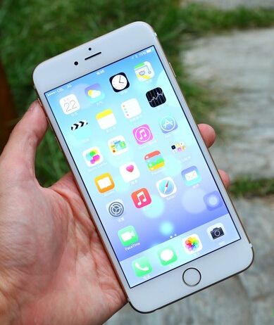 2.5D玻璃是什么?2015热门2.5D屏幕手机推荐