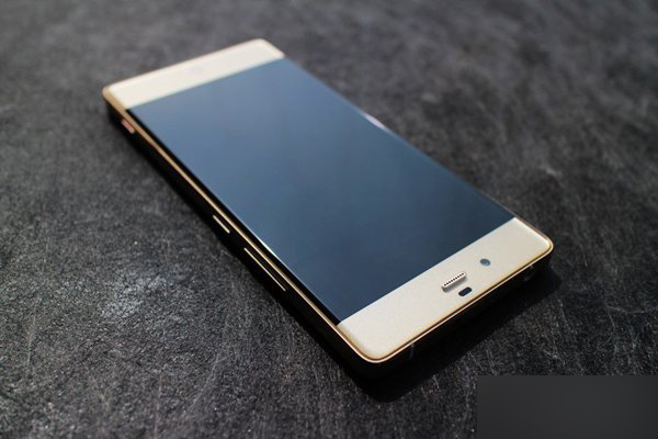 努比亚Z9金色精英版开箱图赏