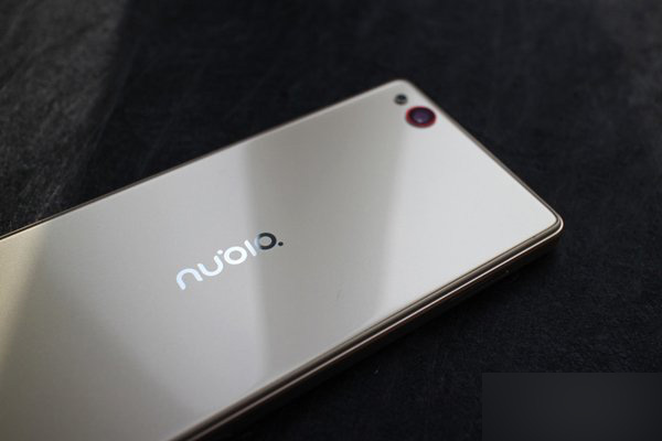 努比亚Z9金色精英版开箱图赏