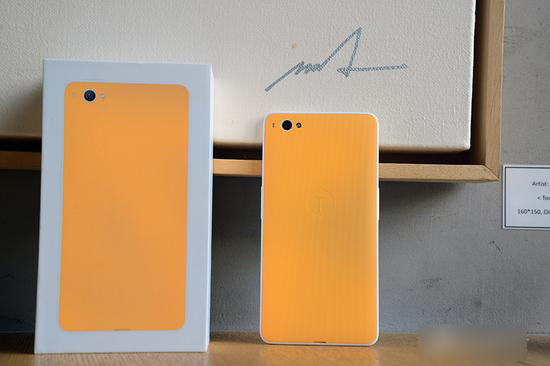 如何在千元机中找情怀 坚果手机上手评测