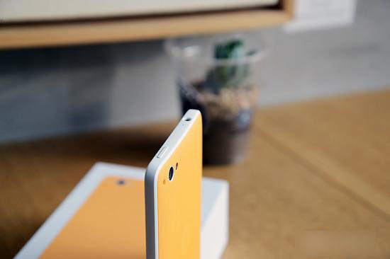 如何在千元机中找情怀 坚果手机上手评测