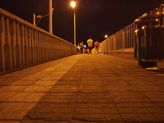 如何在千元机中找情怀 坚果手机上手评测