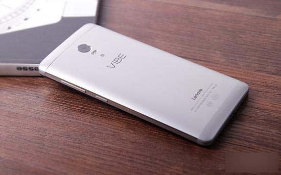 联想P1评测:长续航64位八核智能强机